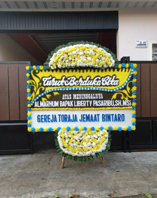 Papan Bunga Duka di Nagarasari