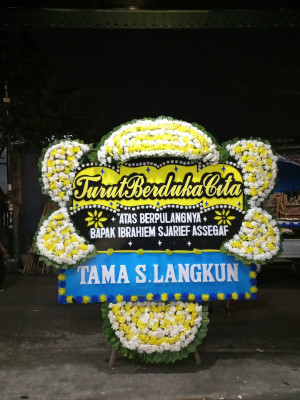 Papan Bunga Duka di Nagarasari
